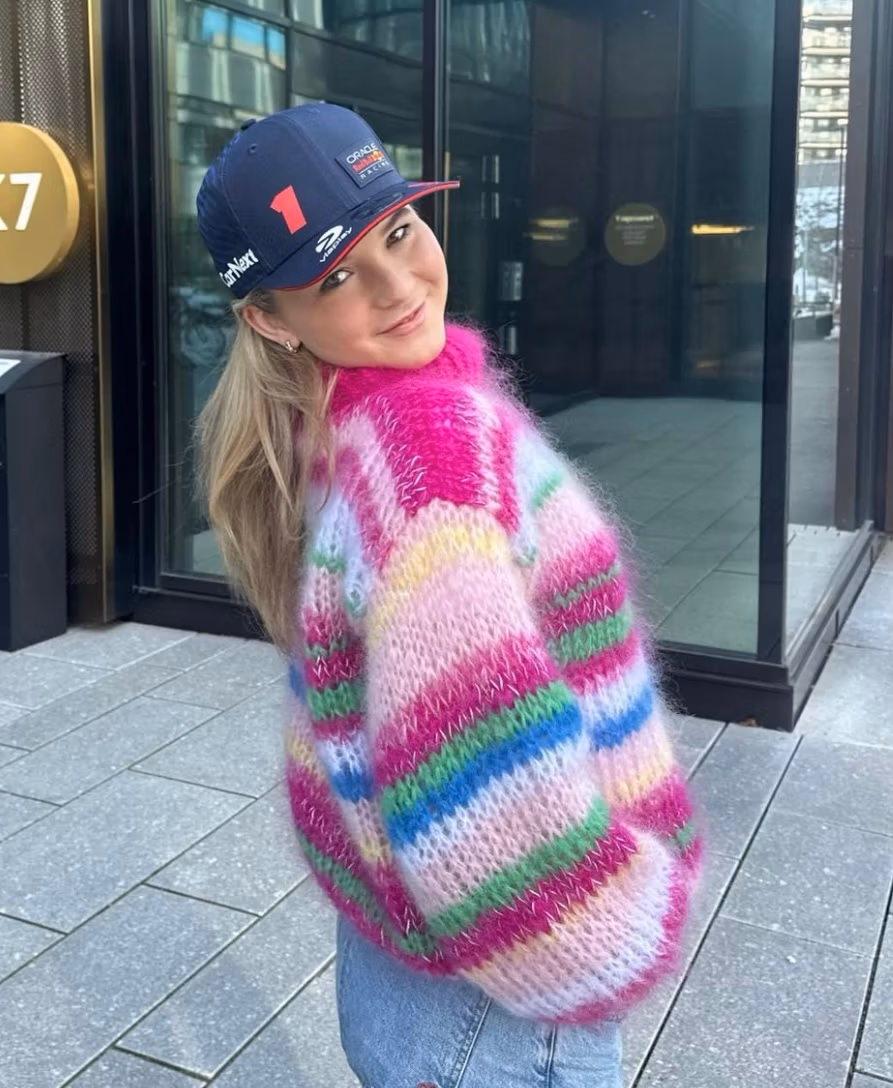 8856BD77-6C6D-41EB-9A6F-3F22ED951FE7 EMMA sweater - Bilde 1