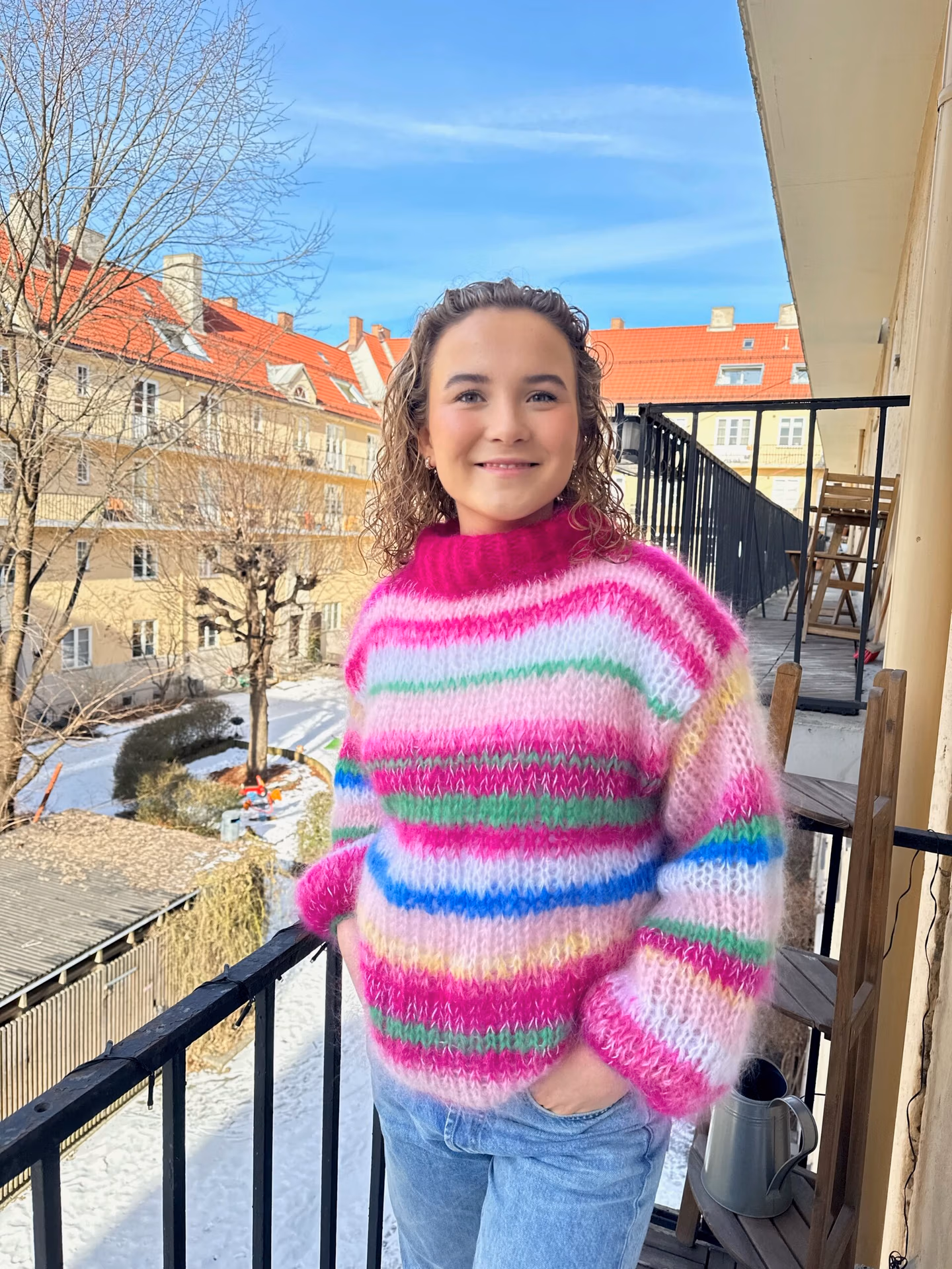 F7B4366C-2541-4BED-BD53-2BBFB7188F29 EMMA sweater - Bilde 4
