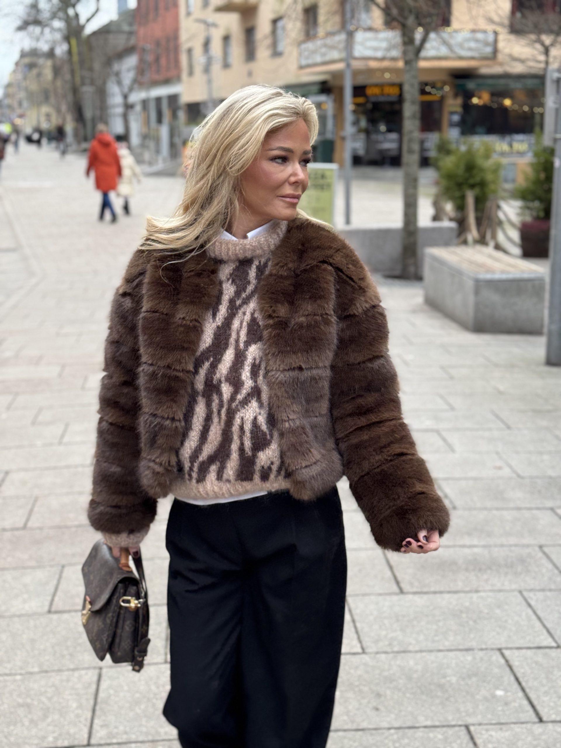 IMG_8174 ONLY sweater - Bilde 7
