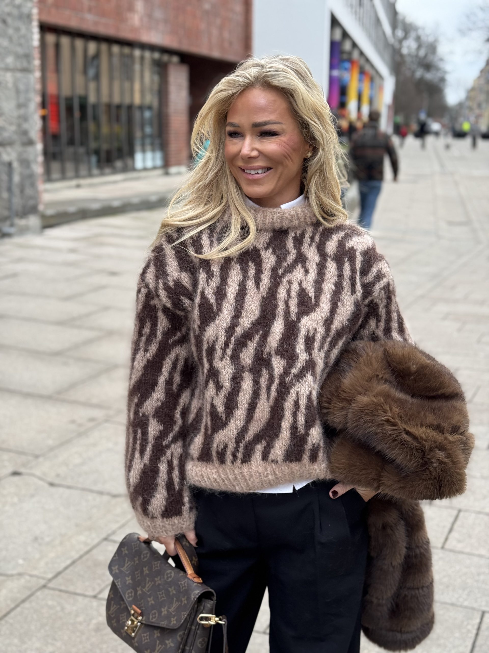 IMG_8185 ONLY sweater - Bilde 6