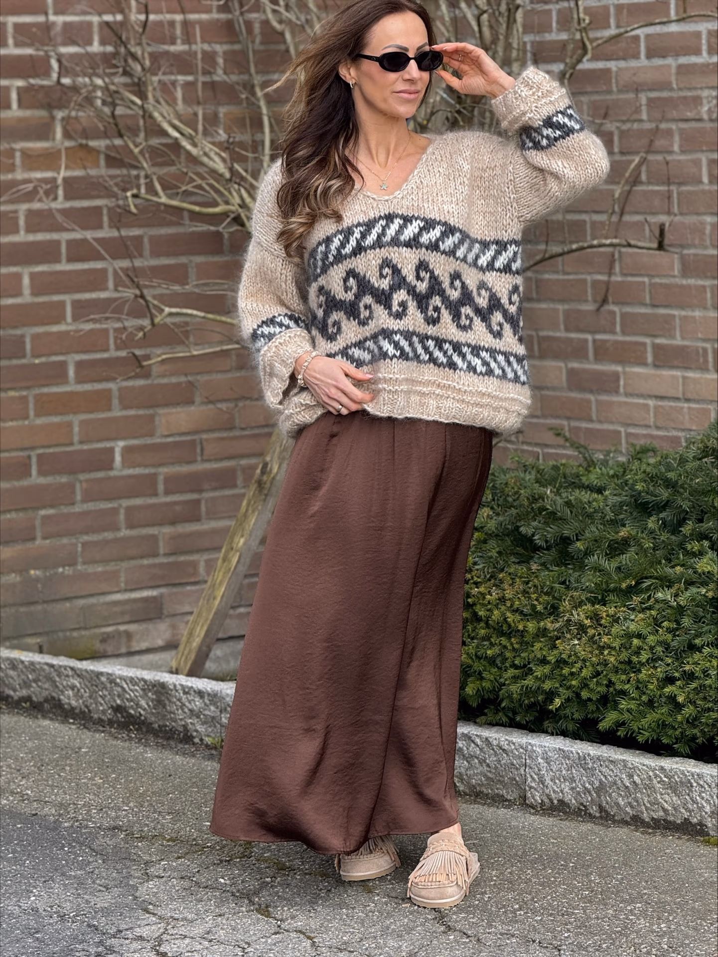processed-5FCC2955-F8D7-40E1-A646-85B09FABCD7F SAHARA V-neck Alpaca luxury - Bilde 7