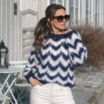 FAMOUS sweater str S